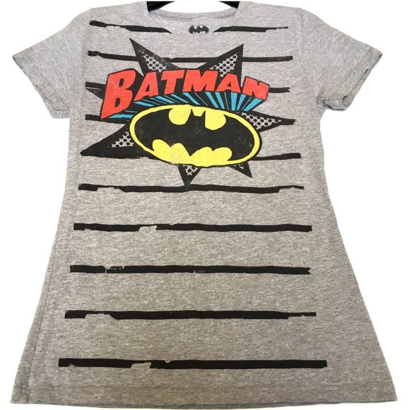 DC Comics Tops - *3/$30* DC Comics Vintage Batman Tee